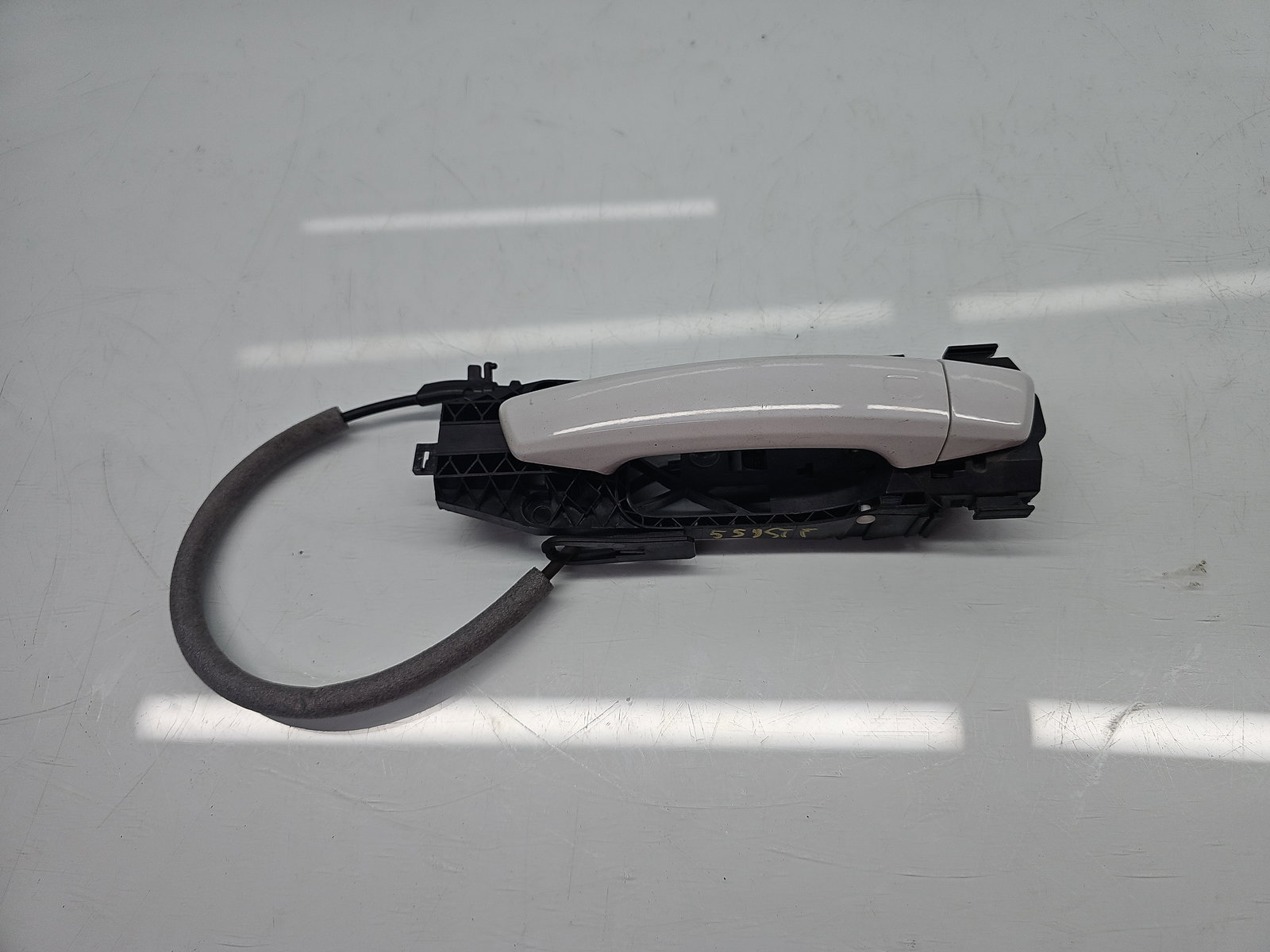 Maner usa stanga fata AUDI A3 (8VS) [Fabr 2013-prezent] Berlina S-line LS9R - imagine 6