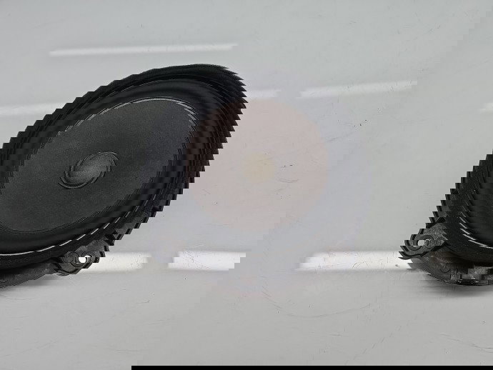 Boxa stanga fata Hyundai ix35 (LM) [Fabr 2010-2017] 96330-2S000