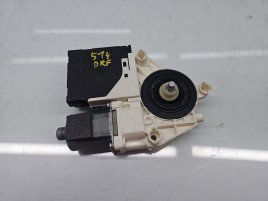 Motoras geam dreapta fata AUDI A3 (8P1) [Fabr 2003-2012] 8P0959801M