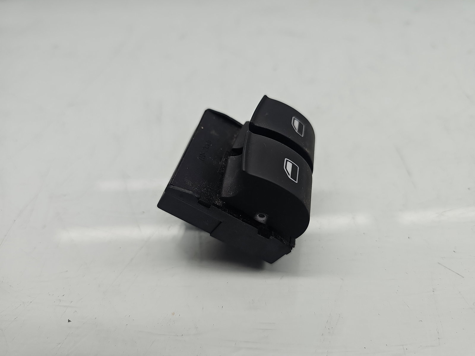 Butoane comanda geamuri sofer AUDI A3 (8P1) [Fabr 2003-2012] 8Z0959851G - imagine 4