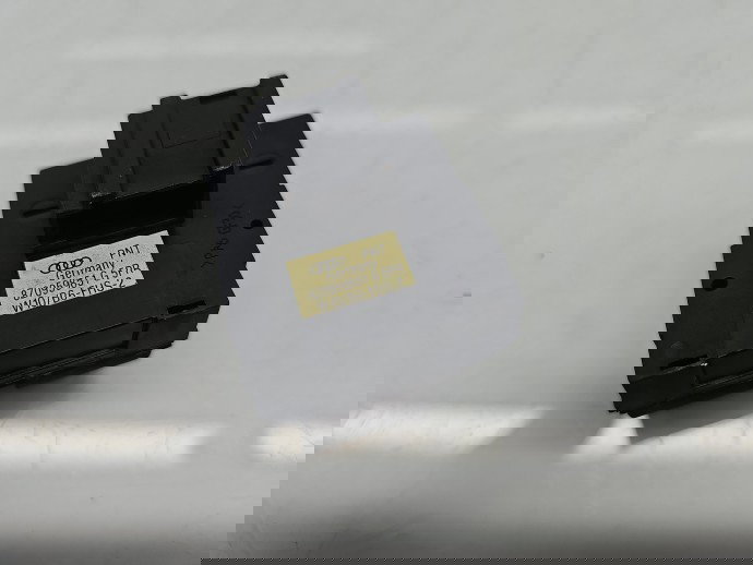 Butoane comanda geamuri sofer AUDI A3 (8P1) [Fabr 2003-2012] 8Z0959851G