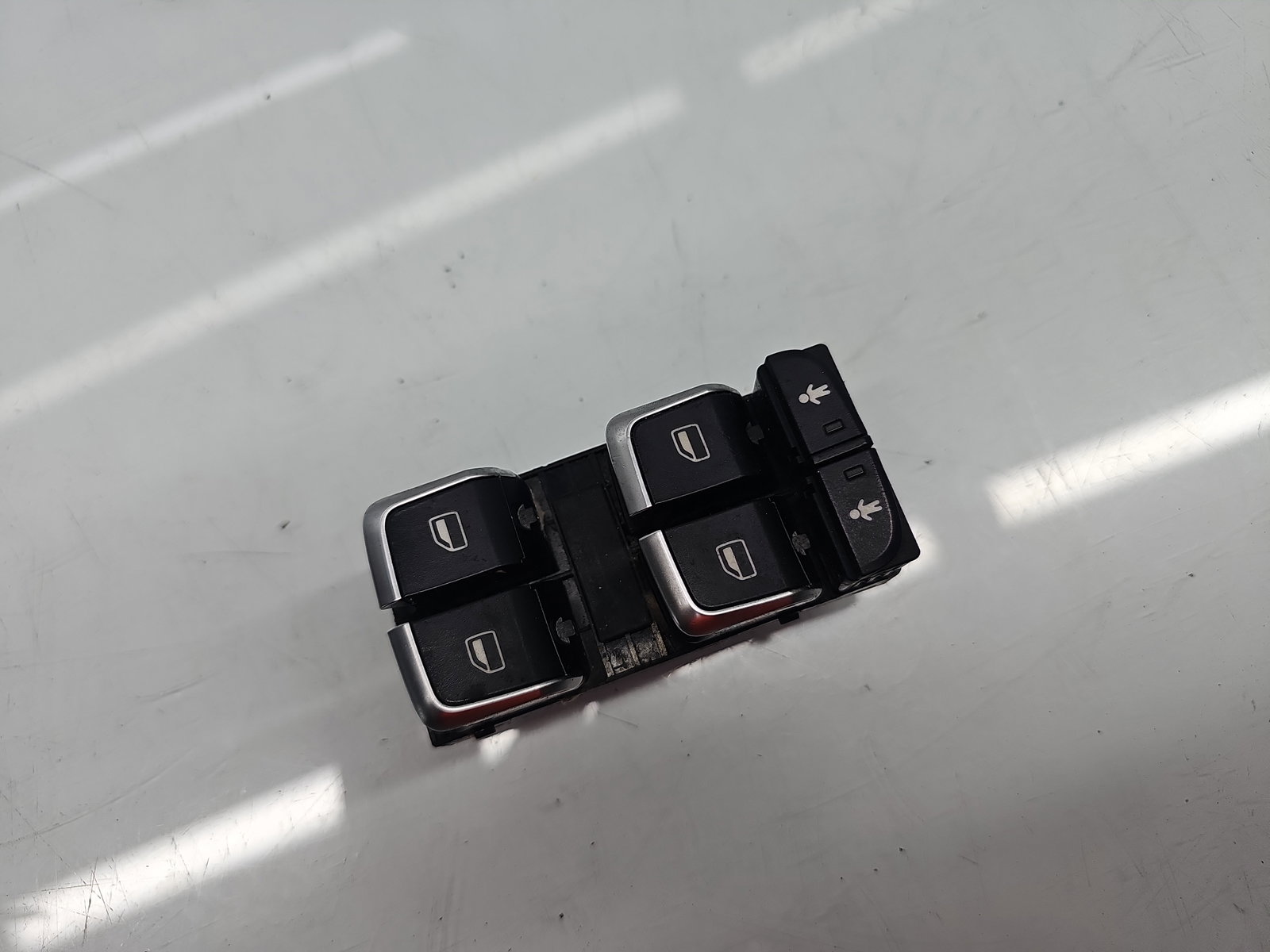 Butoane comanda geamuri sofer AUDI A6 (4G2, C7) S-line [Fabr 2012-2017] 4G0959851 - imagine 2