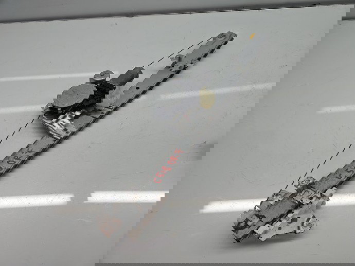 Macara electrica geam dreapta fata Nissan X-Trail (T32) [Fabr 2013-prezent] 80732 4CA1A