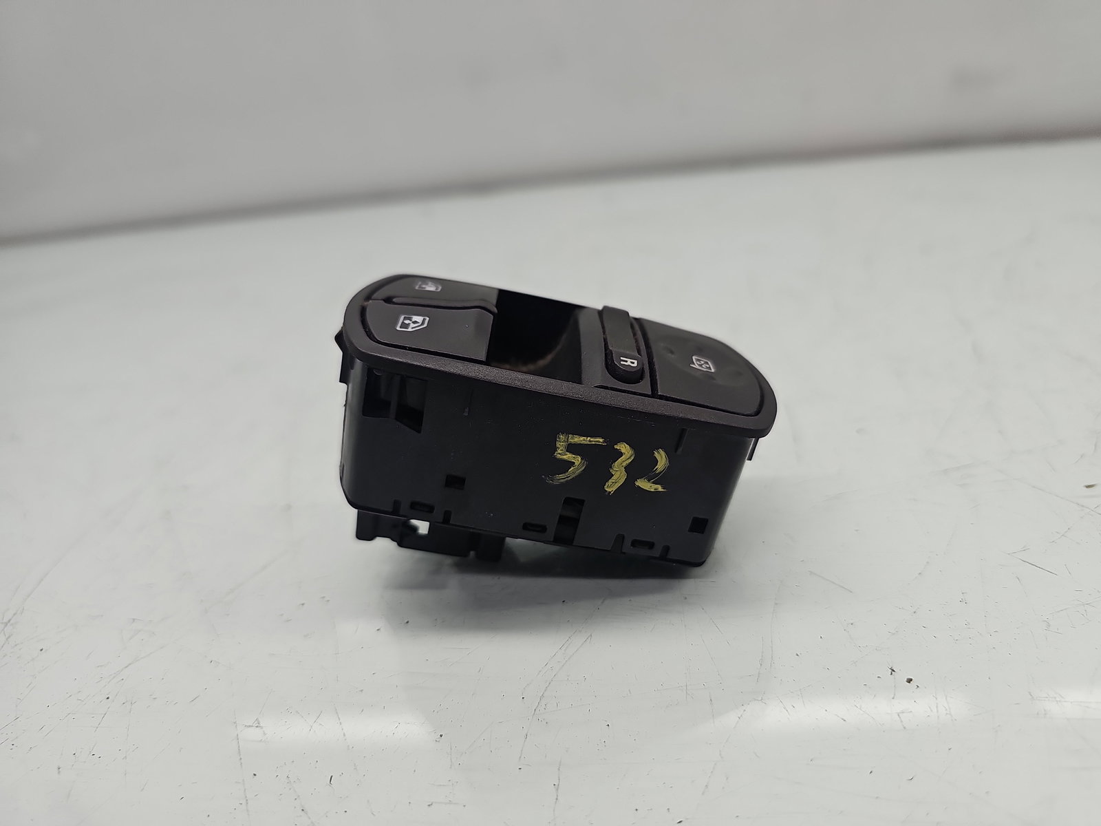 Butoane comanda geamuri sofer Opel Corsa D [Fabr 2006-2013] 13258521AA - imagine 2