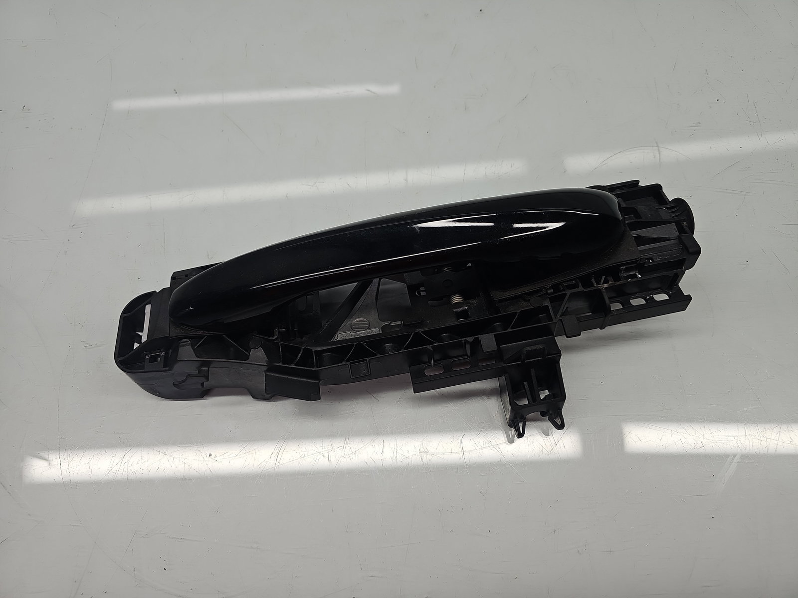 Maner usa stanga fata Mercedes Clasa A (W177) [Fabr 2019-2024] Berlina AMG 191U Negru Cosmos - imagine 5