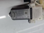 Motoras geam stanga fata Mercedes Clasa A (W177) [Fabr 2019-2024] Berlina AMG A0009065806