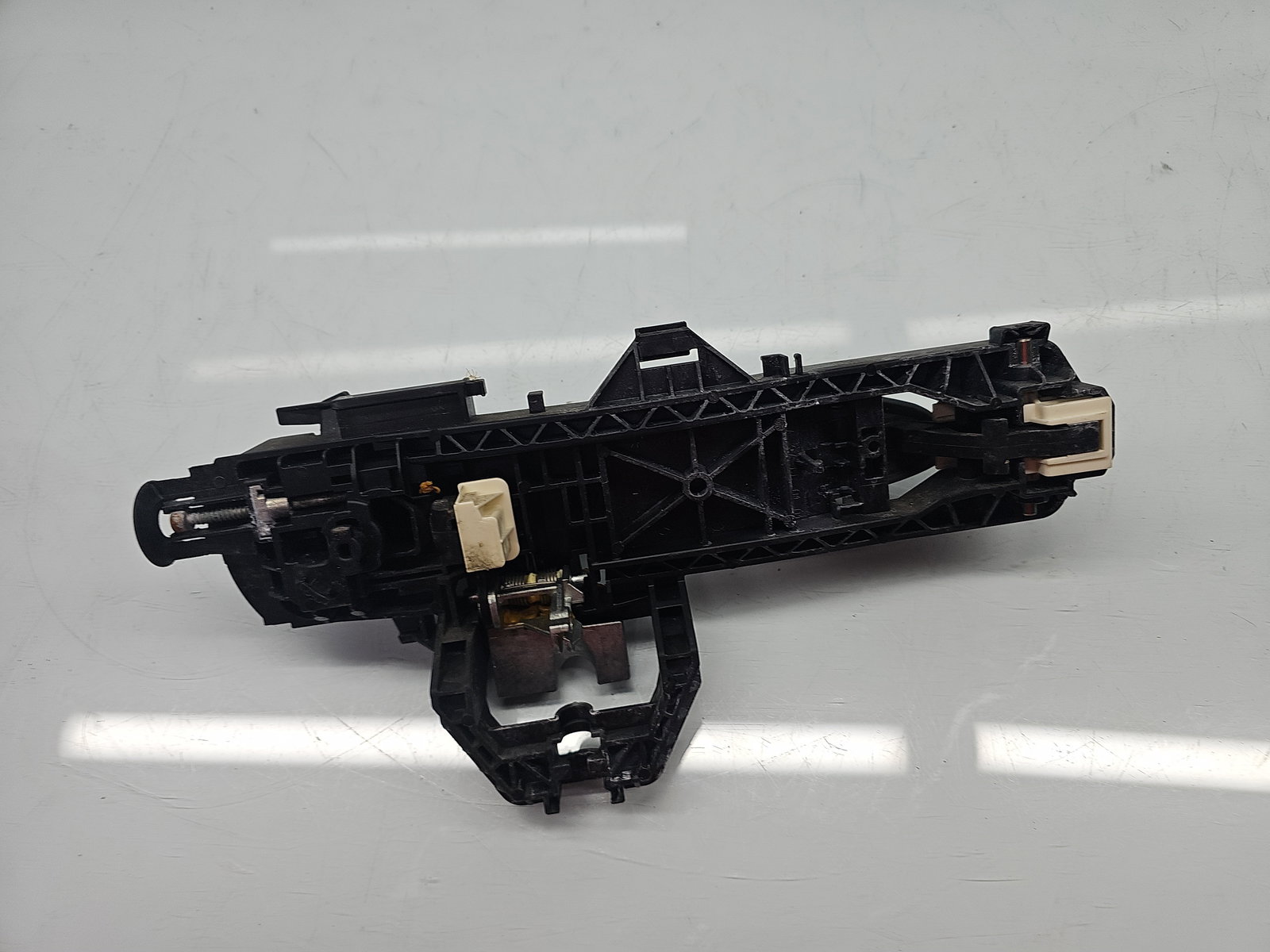 Maner usa stanga fata Mercedes Clasa C (W204) [Fabr 2007-2014] 792U Palladium Silvr - imagine 4