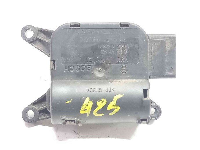 Motoras clapeta aeroterma bord 8E1820511D Audi A4 (8EC, B7) [Fabr 2004-2008] 2.0 BLB