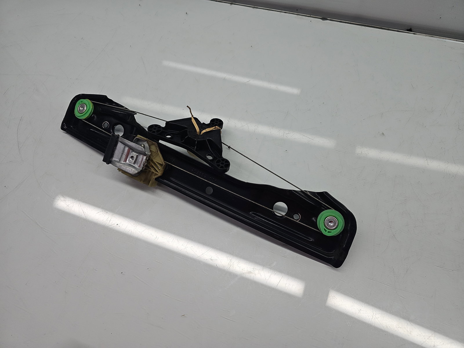 Macara electrica geam dreapta spate Mercedes Clasa A (W176) [Fabr 2012-2018] OEM - imagine 5