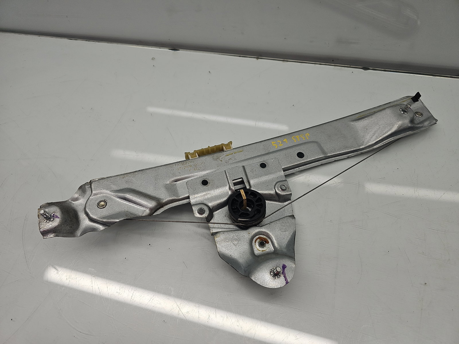 Macara electrica geam stanga spate Dacia Duster 2 [Fabr 2017-2023] 827210622R - imagine 2