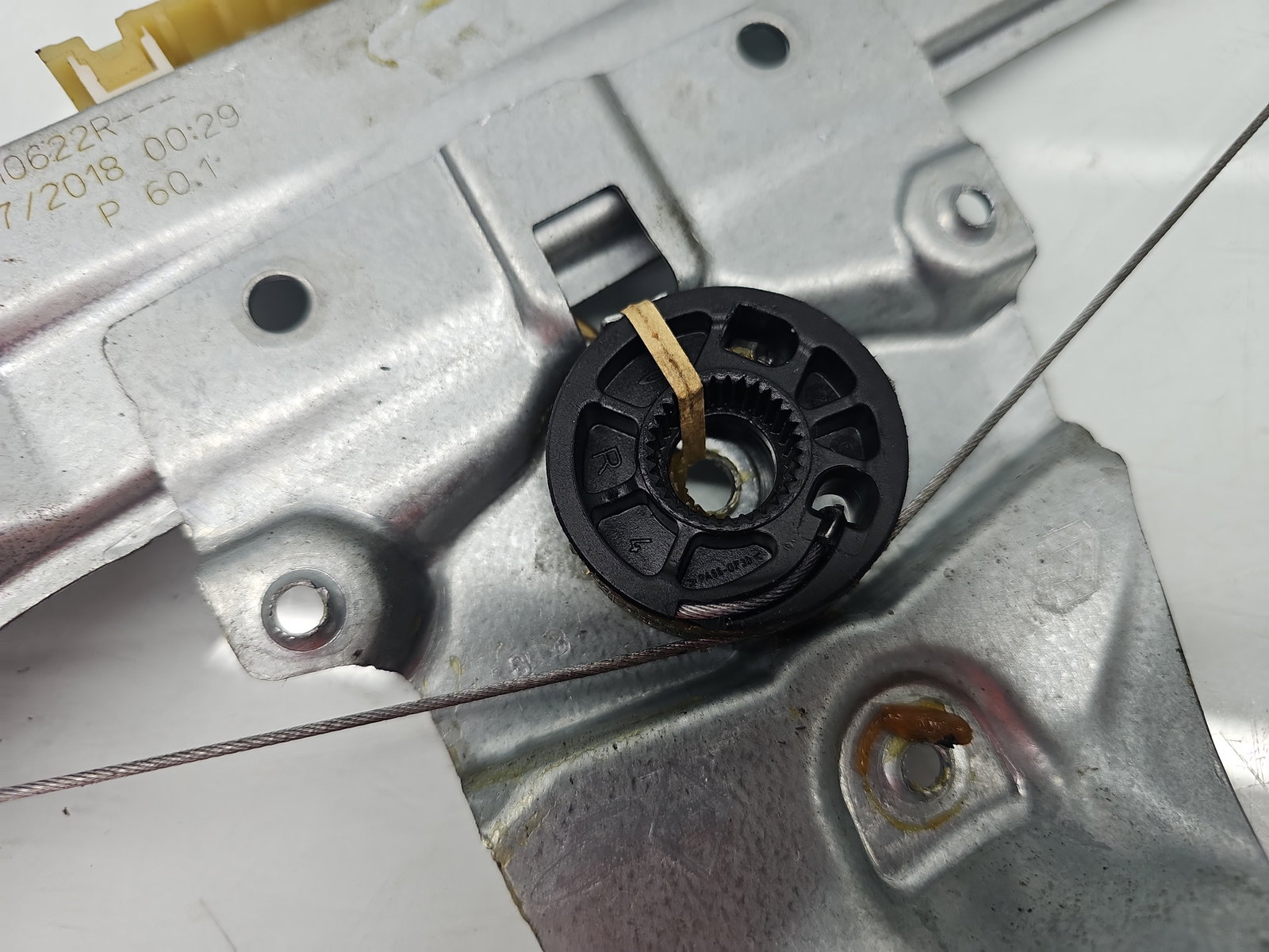 Macara electrica geam stanga spate Dacia Duster 2 [Fabr 2017-2023] 827210622R - imagine 3