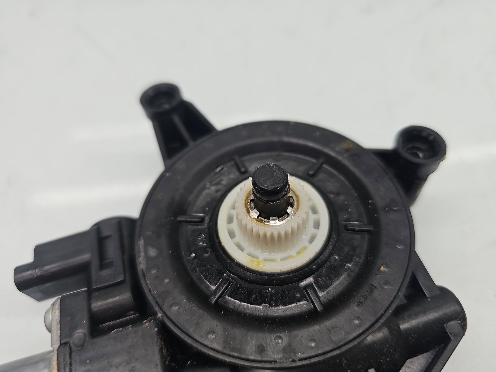 Motoras geam stanga spate Dacia Duster 2 [Fabr 2017-2023] 128001892D - imagine 2