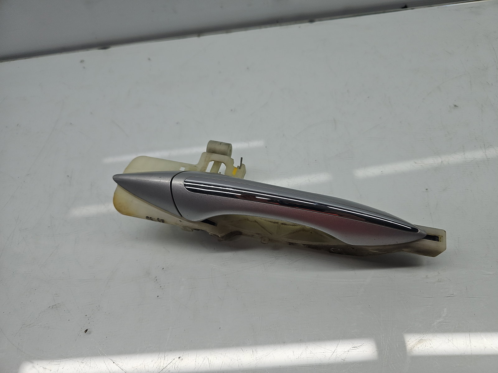 Maner usa stanga spate Hyundai i40 Wagon [Fabr 2012-2019] Sleek Silver - imagine 2