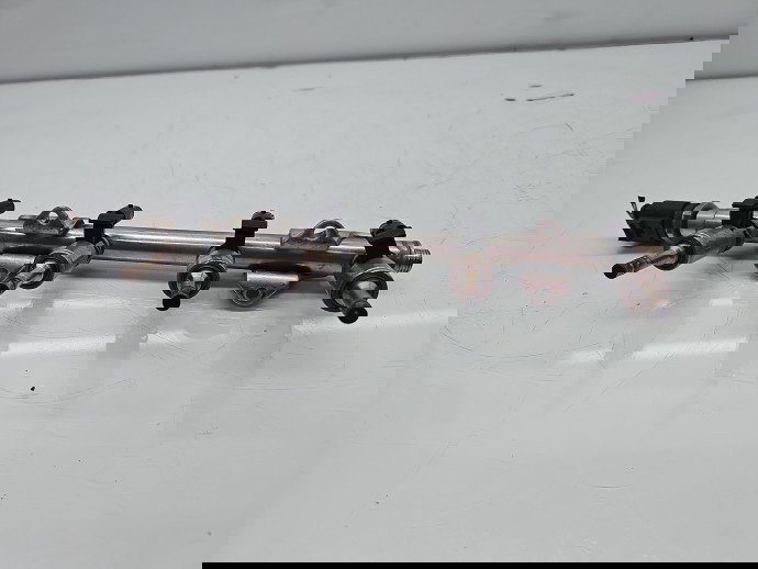 Rampa injectoare AUDI A3 (8VS) [Fabr 2013-prezent] 04E133320D 1.4 TFSI CZEA 110KW / 150CP