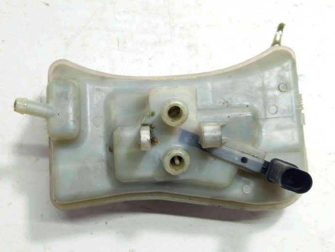 Vas lichid frana 8E0611301 Audi A4 (8EC, B7) [Fabr 2004-2008] 2.0 BLB