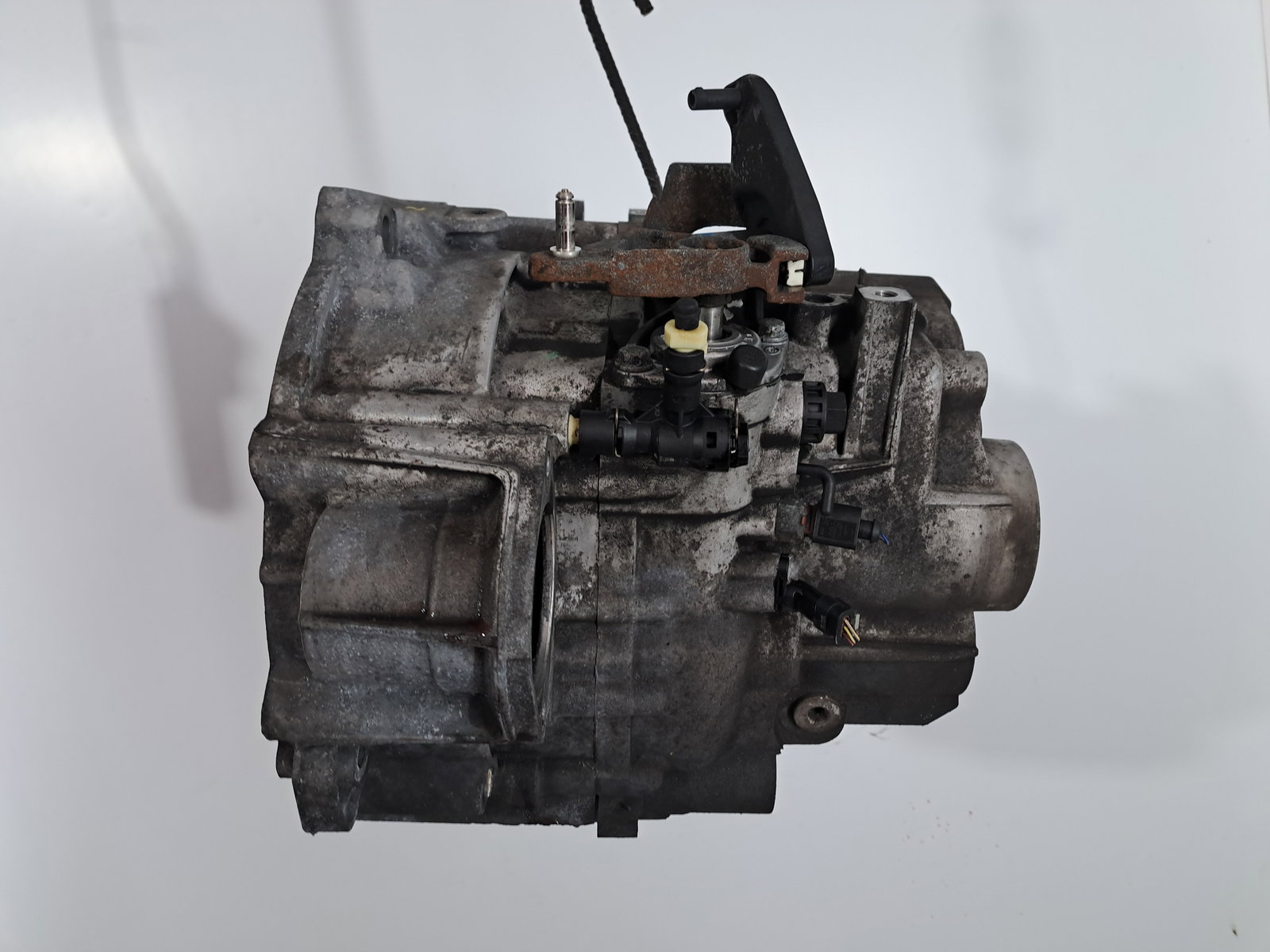 Cutie viteze manuala 6 trepte AUDI A3 Sportback (8PA) [Fabr 2004-2013] 2.0 TDI CFFB NFU 103KW / 140CP - imagine 2