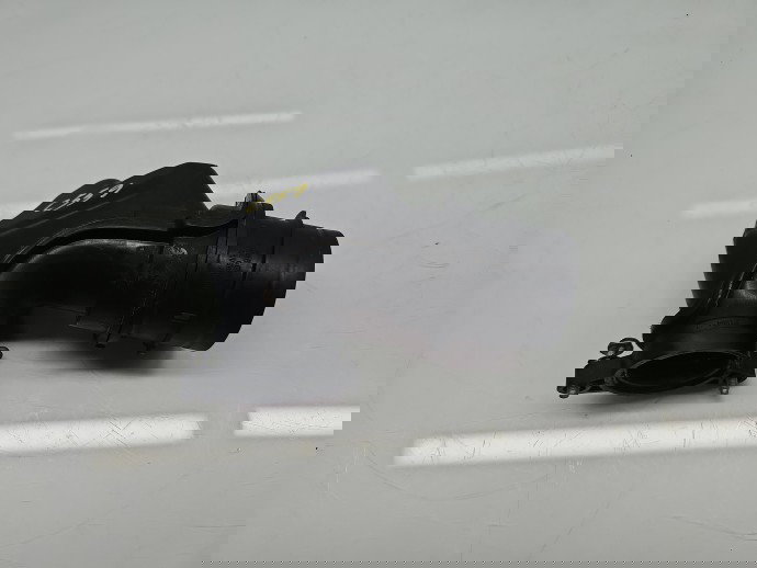 Rezonator aer AUDI A3 (8VS) [Fabr 2013-prezent] 04E129656 1.4 TFSI CZEA 110KW / 150CP