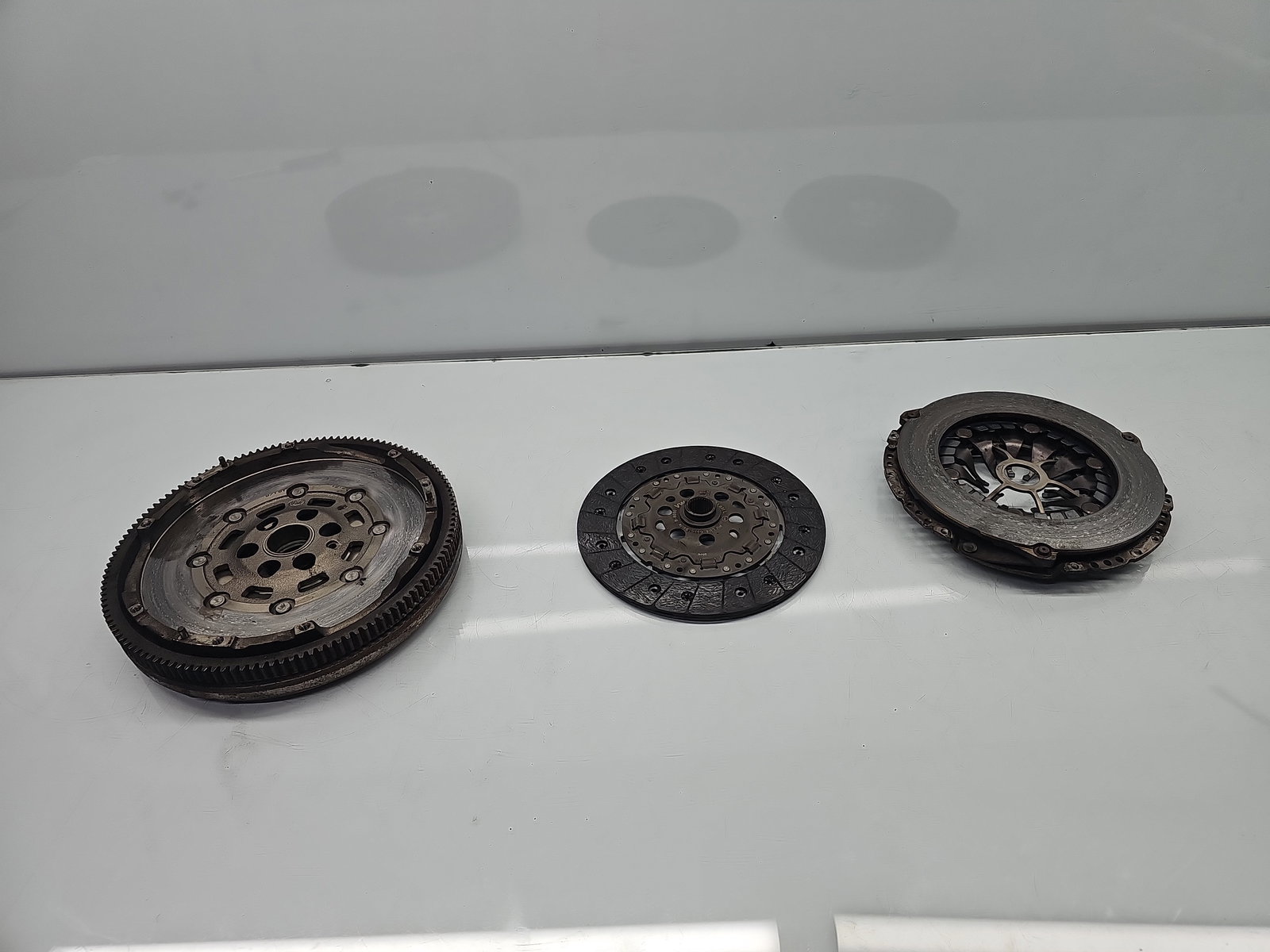 Kit ambreiaj volanta masa dubla AUDI A3 (8VS) [Fabr 2013-prezent] 1.4 TFSI CZEA OEM 110KW / 150CP - imagine 2