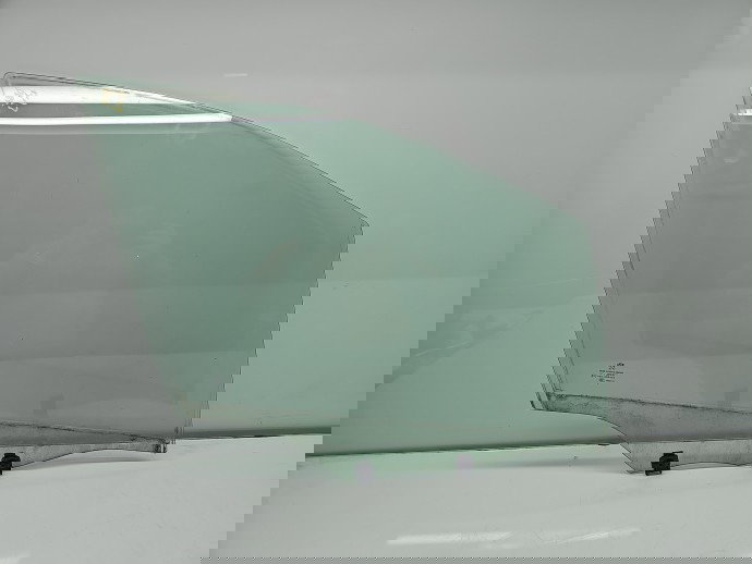 Geam usa dreapta fata PEUGEOT 2008 [Fabr 2013-prezent] OEM