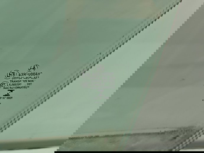 Geam usa stanga fata Mercedes Clasa A (W176) [Fabr 2012-2018] OEM