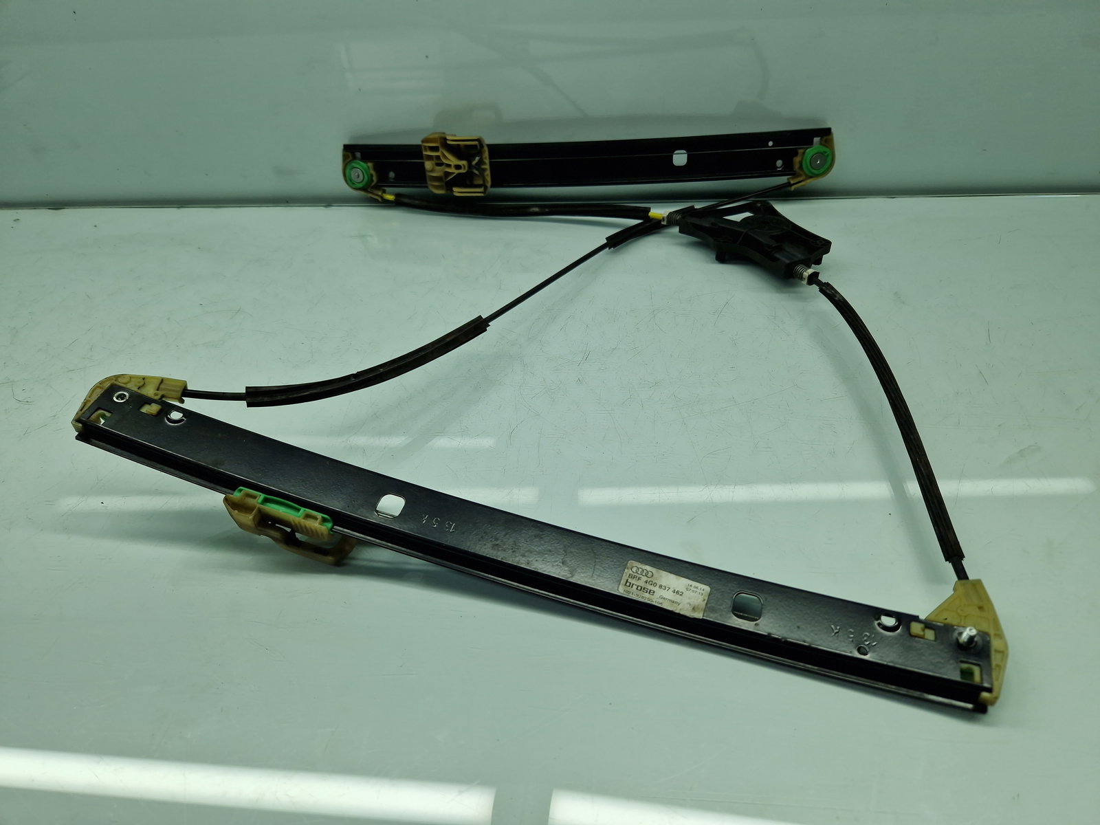 Macara electrica geam dreapta fata AUDI A6 (4G2, C7) S-line [Fabr 2012-2017] 4G0837462 - imagine 1