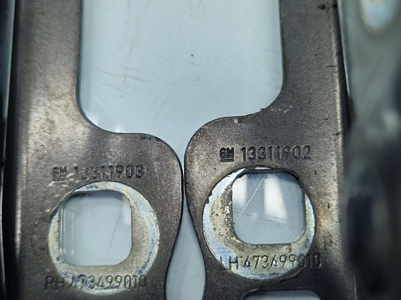 Set balamale capota Opel Corsa D [Fabr 2006-2013] 13311903,13311902 - imagine 5