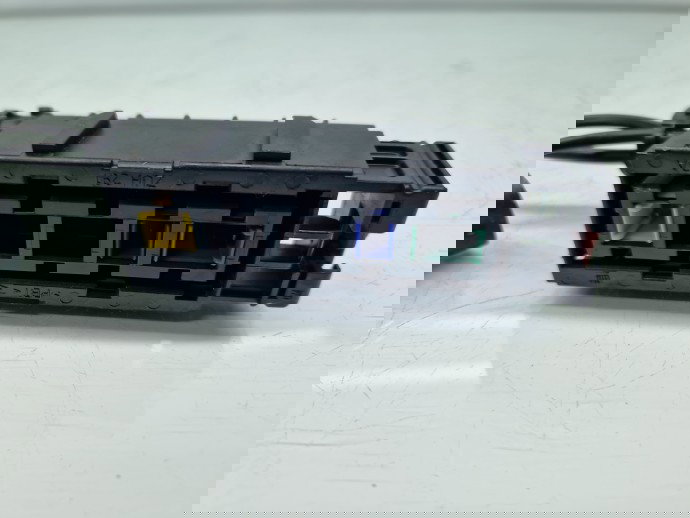 Capsa centura dreapta fata Opel Corsa D [Fabr 2006-2013] 616046800C