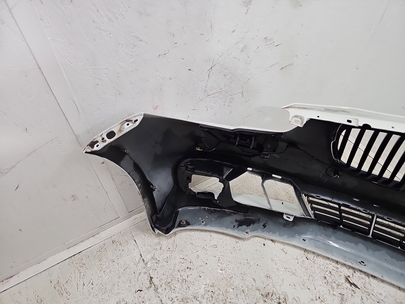 Bara fata Bmw 5 GT (F07) [Fabr 2011-2016] Hatchback 300 Alpinweiss III - imagine 9