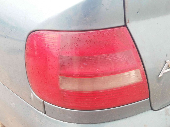 Stop aripa stanga OEM Audi A4 (8D2, B5) [Fabr 1994-2000] 1.9 AHH