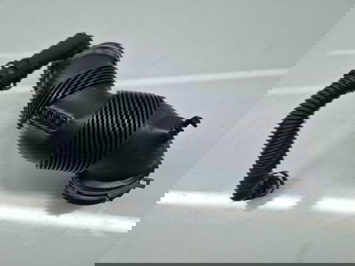 Tub admisie aer Volkswagen Golf 7 (5G) [Fabr 2014-prezent] 5Q0129654 1.6 TDI CLHA 77KW / 105CP