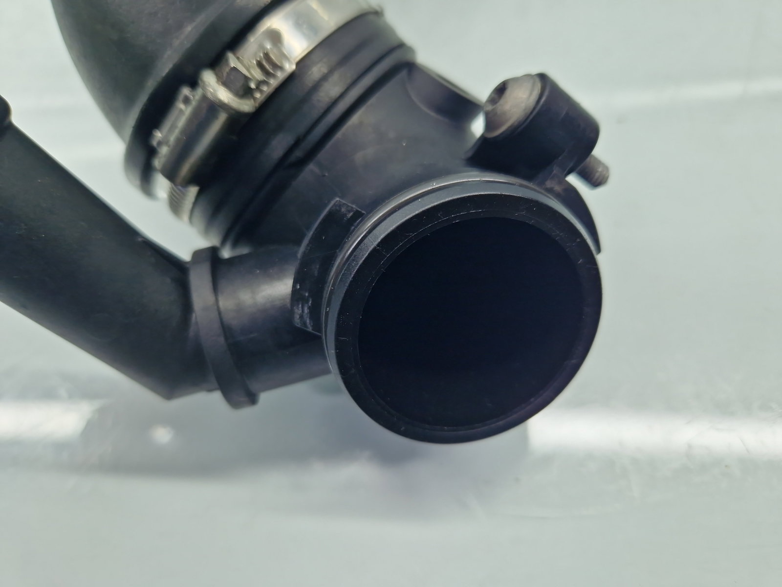 Tub admisie aer Volkswagen Golf 7 (5G) [Fabr 2014-prezent] 5Q0129654 1.6 TDI CLHA 77KW / 105CP - imagine 4