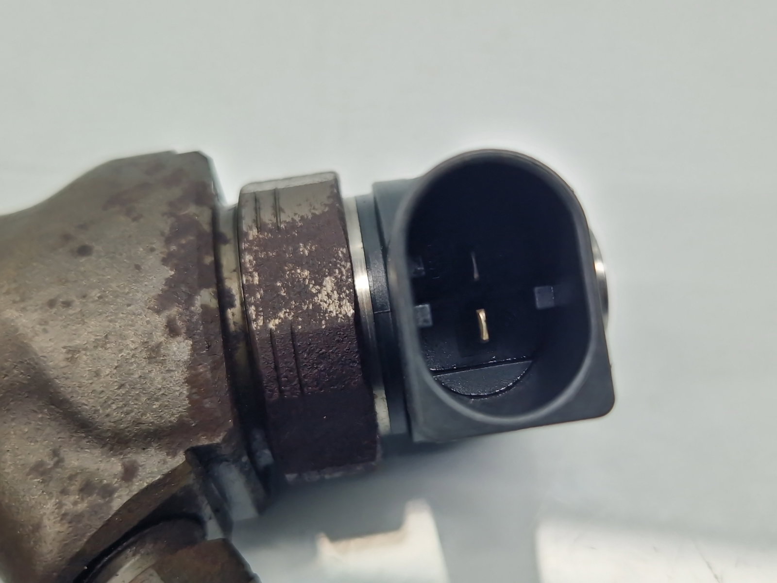 Injector Volkswagen Golf 7 (5G) [Fabr 2014-prezent] 04L130277G 1.6 TDI CLHA 77KW / 105CP - imagine 4