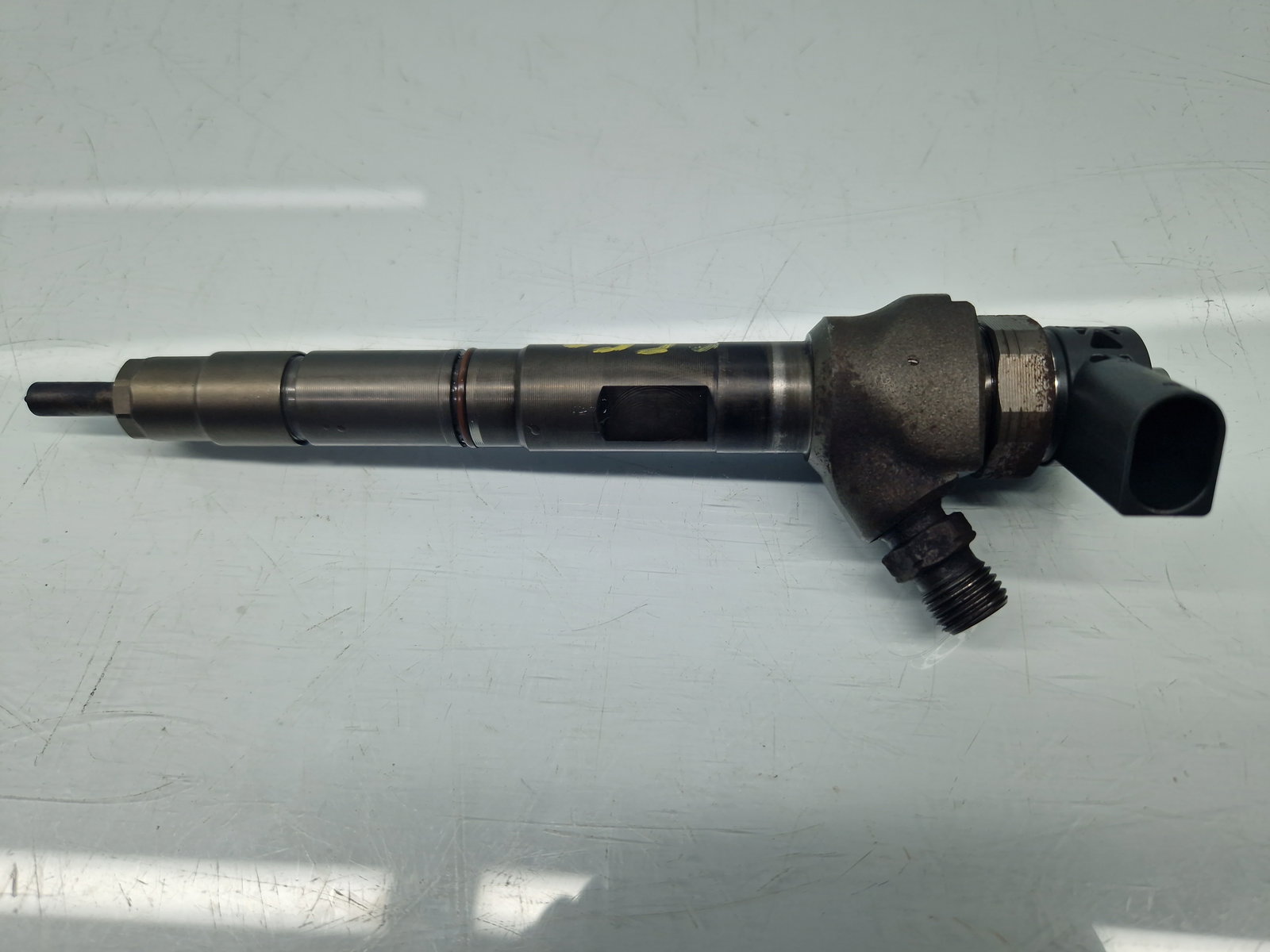 Injector Volkswagen Golf 7 (5G) [Fabr 2014-prezent] 04L130277G 1.6 TDI CLHA 77KW / 105CP - imagine 1