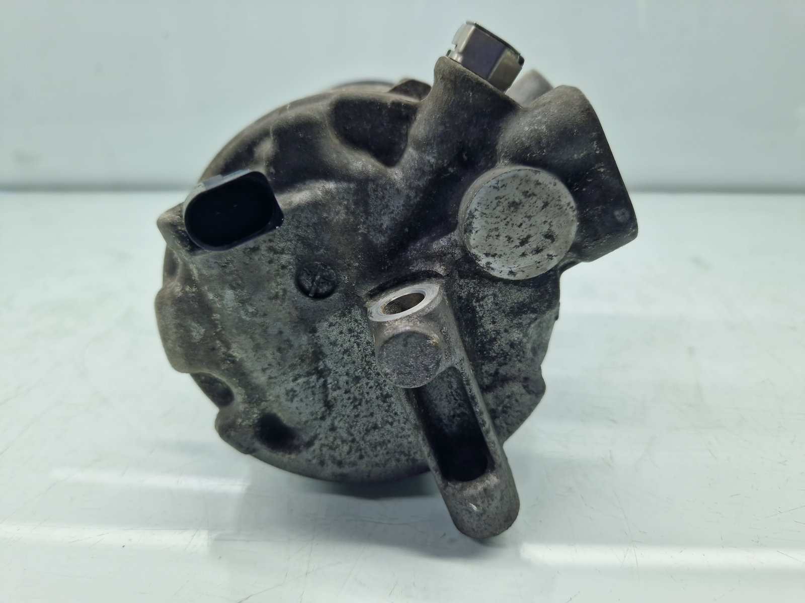 Compresor clima Volkswagen Golf 7 (5G) [Fabr 2014-prezent] 5Q0820803 1.6 TDI CLHA 77KW / 105CP - imagine 5