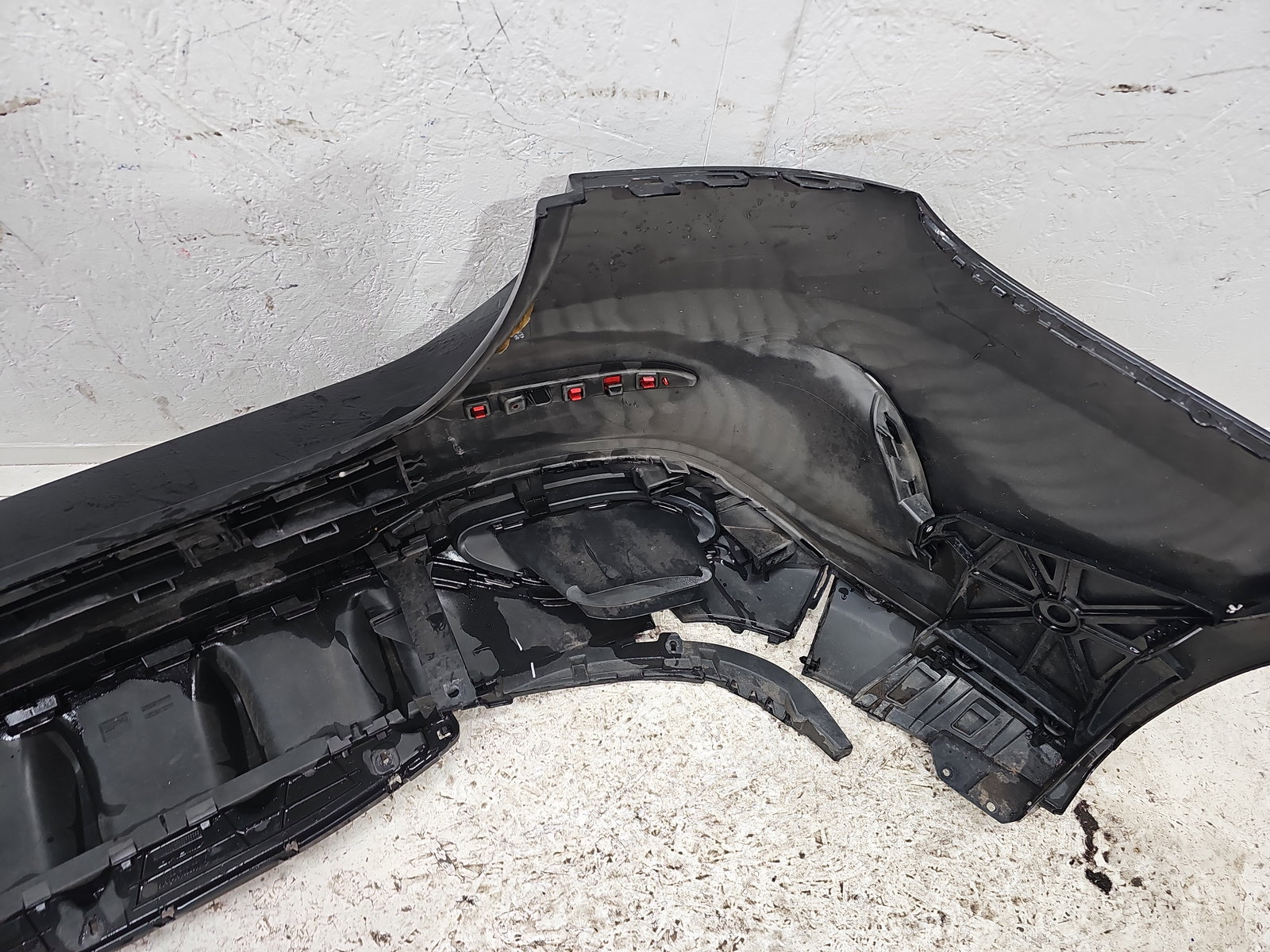 Bara spate Mercedes Clasa A (W177) [Fabr 2019-2024] Berlina AMG 191U Negru Cosmos - imagine 9