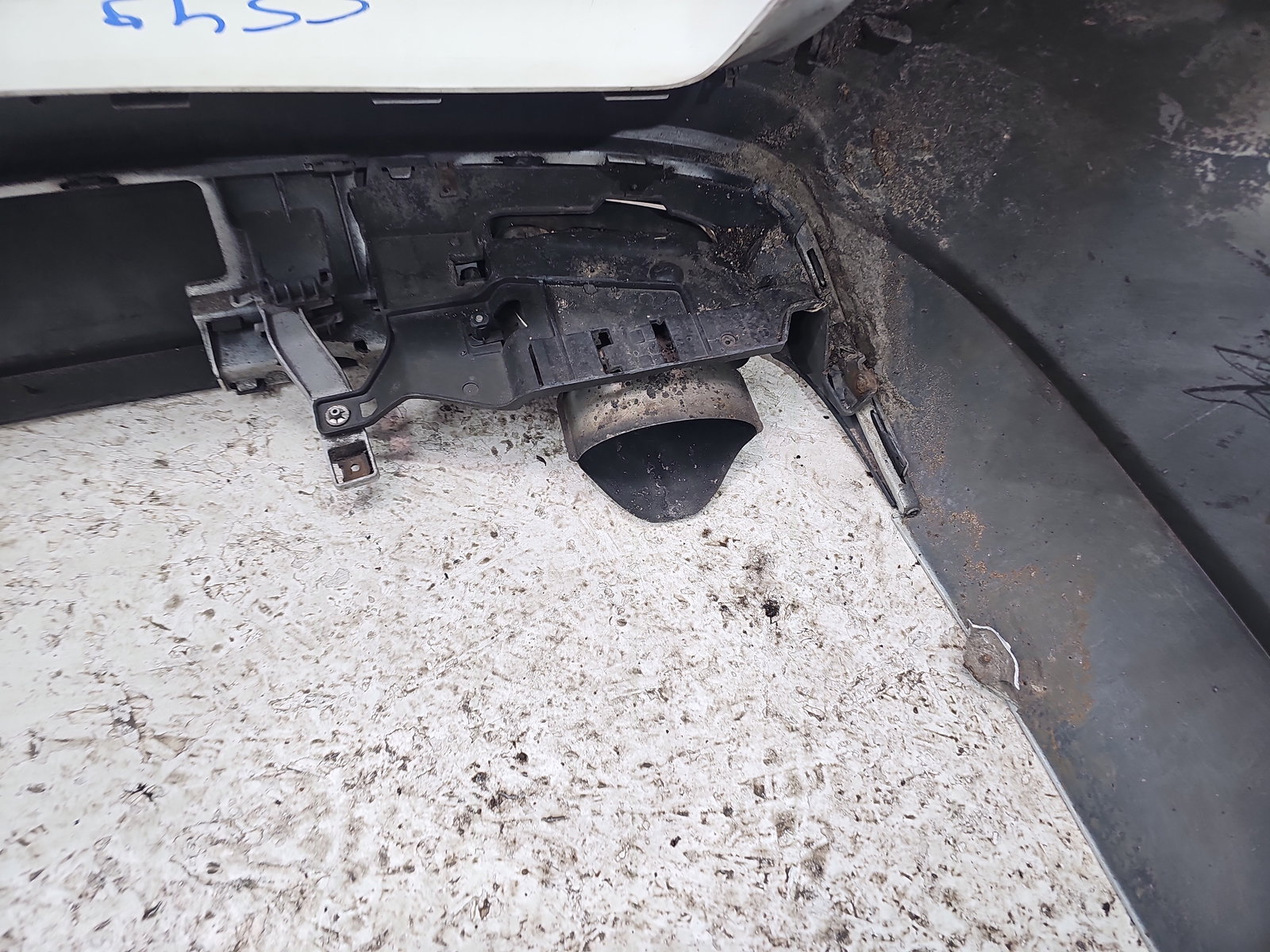 Bara spate Mercedes Clasa E (W212) [Fabr 2009-2016] Break AMG 650U Alb Calcite - imagine 2