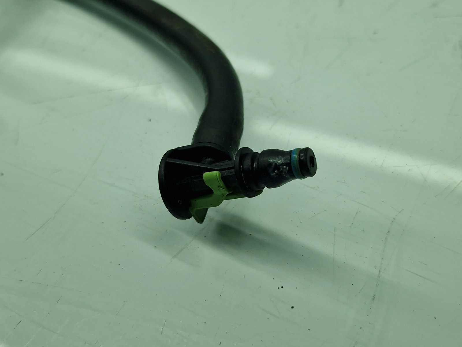 Conducta retur injectoare Ford Transit Custom (TTF) [Fabr 2012-2016] OEM 2.2 TDCi CYR5 74KW / 100CP - imagine 2