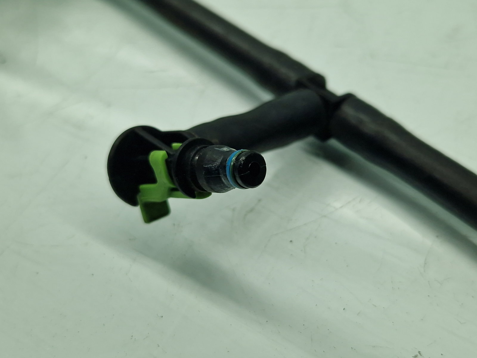 Conducta retur injectoare Ford Transit Custom (TTF) [Fabr 2012-2016] OEM 2.2 TDCi CYR5 74KW / 100CP - imagine 4