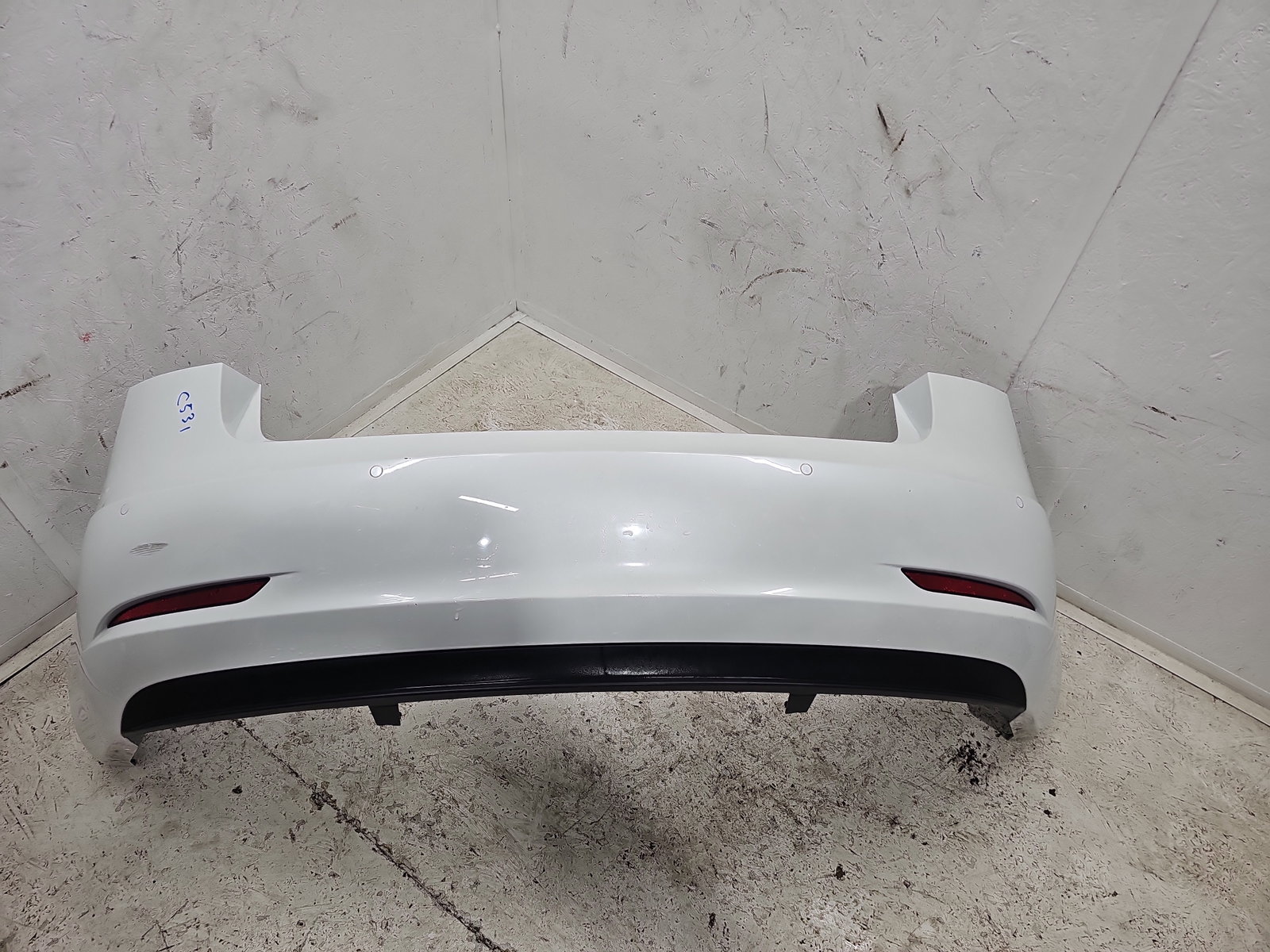 Bara spate TESLA Model 3 [Fabr 2020-2025] Pearl White