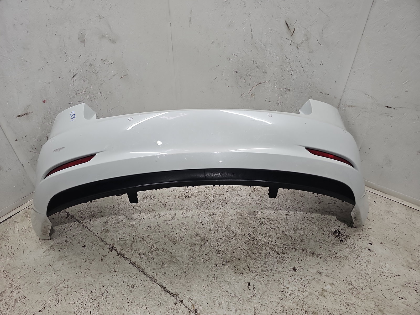 Bara spate TESLA Model 3 [Fabr 2020-2025] Pearl White - imagine 2