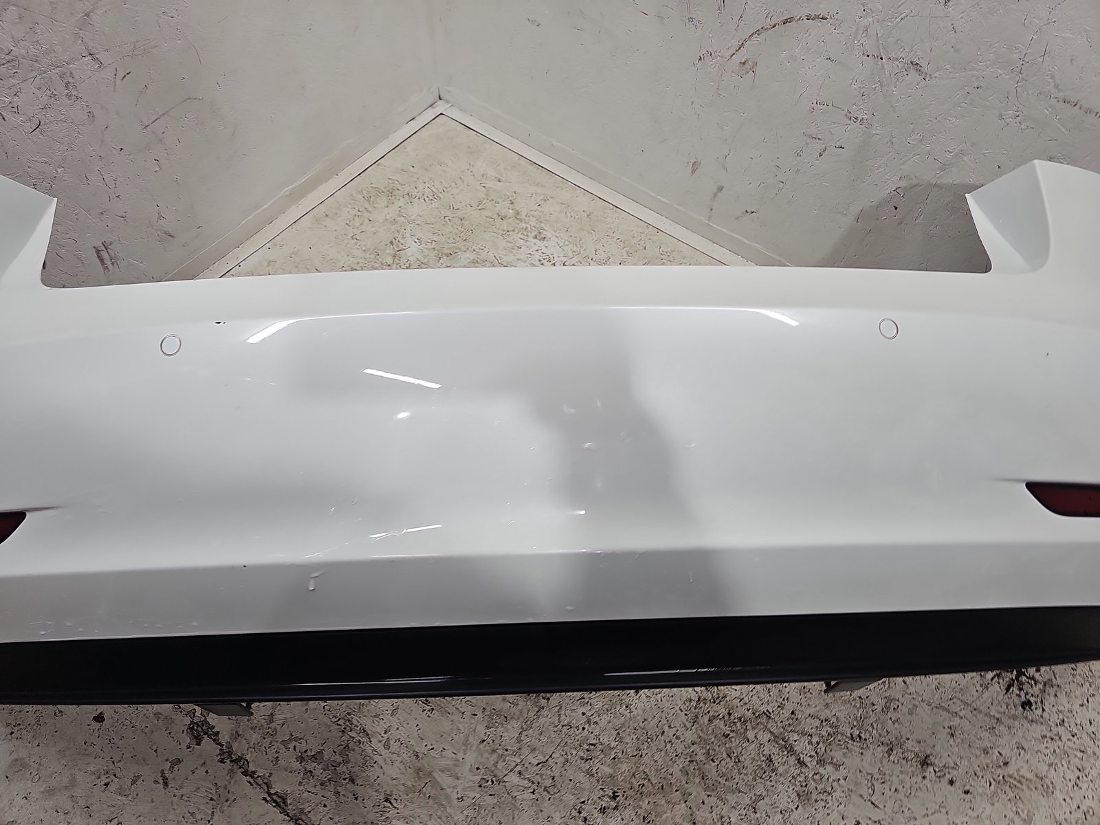 Bara spate TESLA Model 3 [Fabr 2020-2025] Pearl White - imagine 5