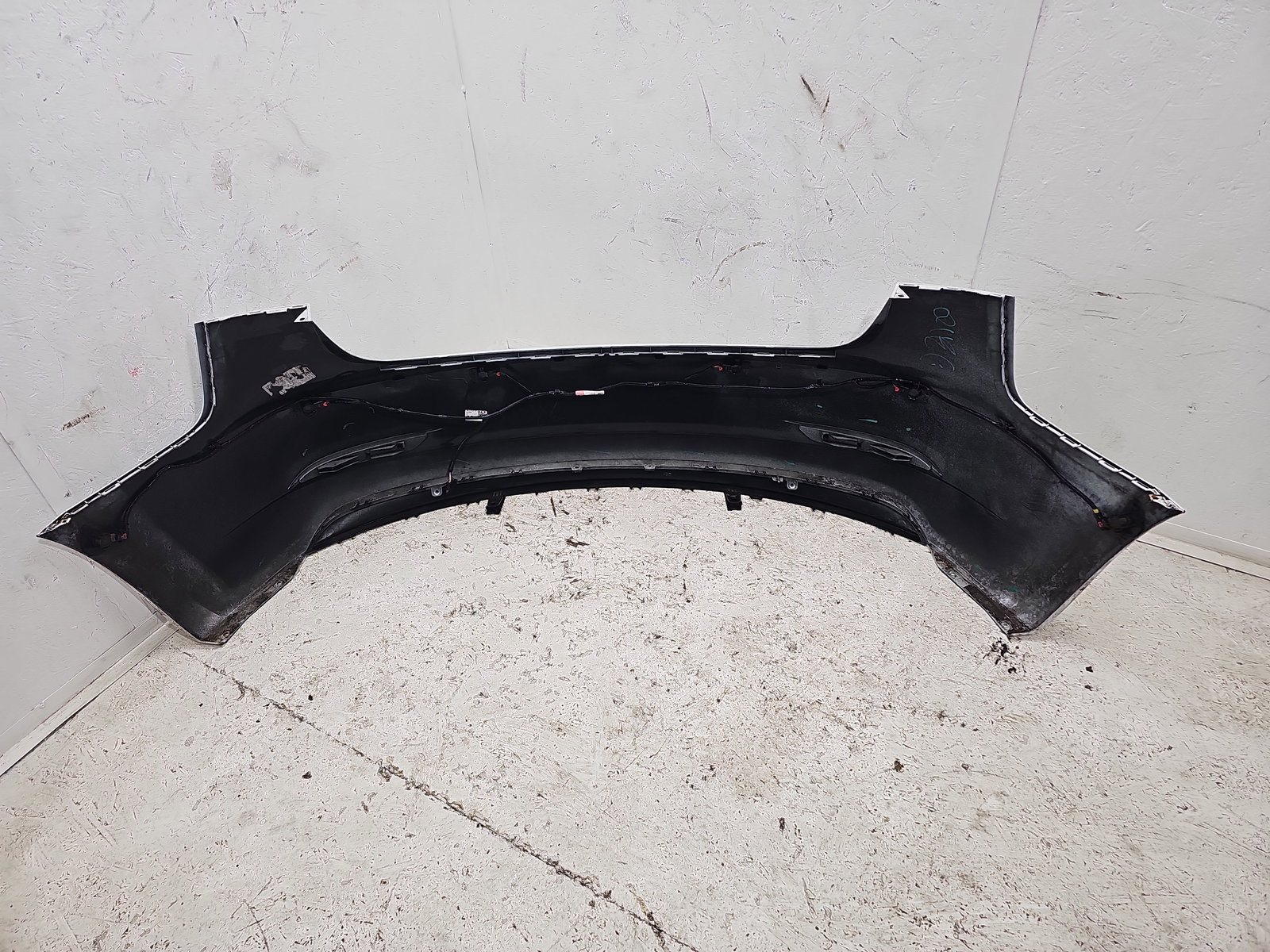 Bara spate TESLA Model 3 [Fabr 2020-2025] Pearl White - imagine 6