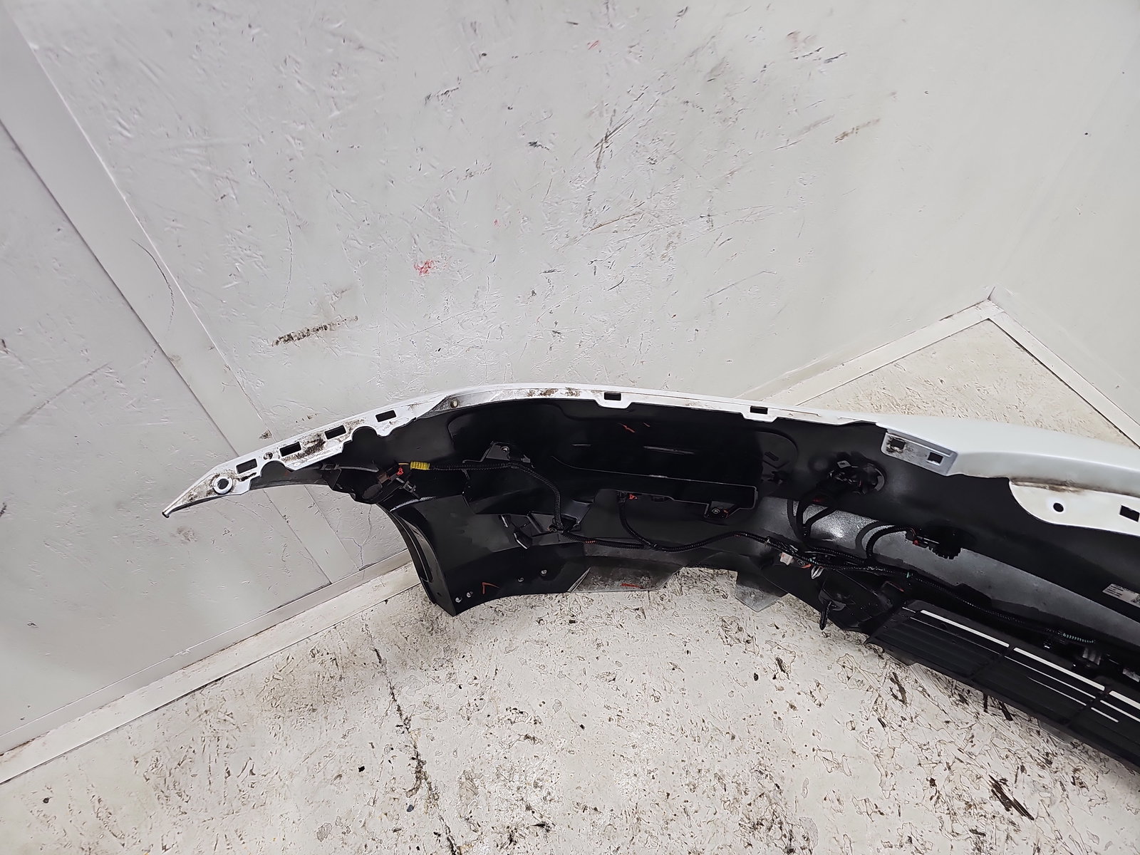 Bara fata TESLA Model 3 [Fabr 2020-2025] Pearl White - imagine 2