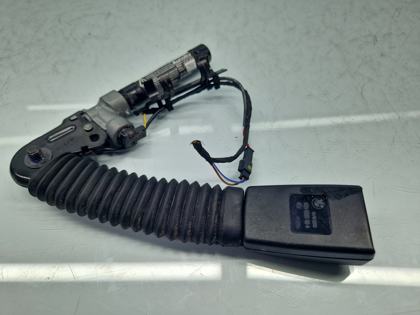 Capsa centura stanga fata Bmw 5 GT (F07) [Fabr 2011-2016] 624082000 - imagine 1