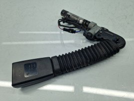 Capsa centura dreapta fata Bmw 5 GT (F07) [Fabr 2011-2016] 624082000A