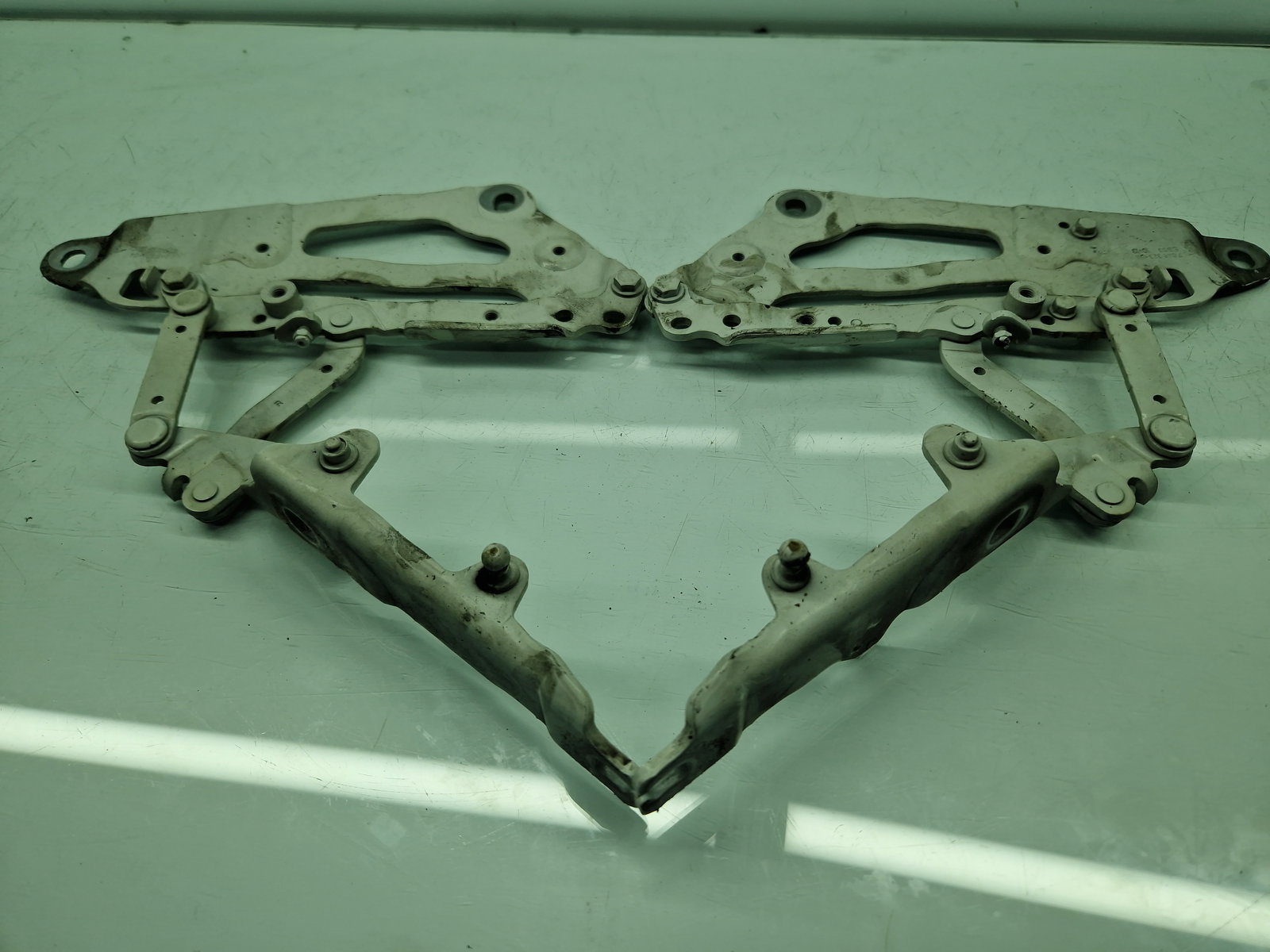 Set balamale capota Bmw 5 GT (F07) [Fabr 2011-2016] Hatchback 7046323-04,7046324-04 - imagine 1