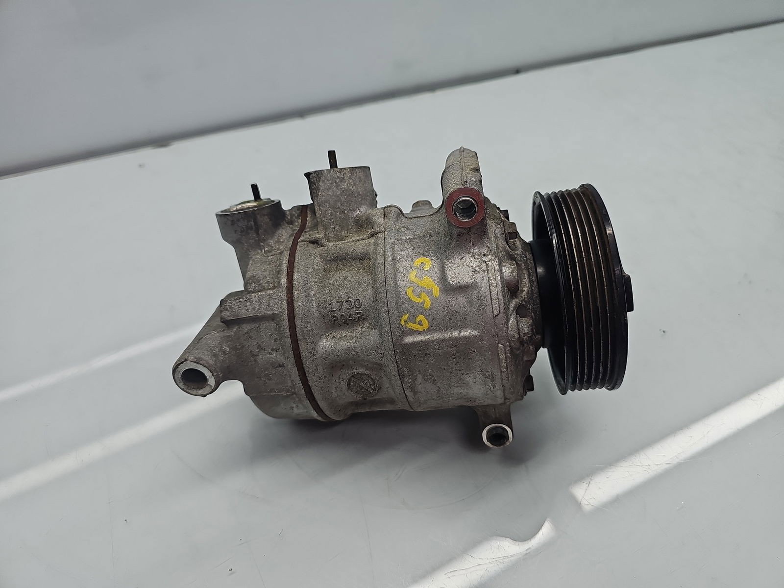 Compresor clima Skoda Rapid (NH3) [Fabr 2012-2019] 5Q0820803E 1.4 TFSI CZEA 110KW / 150CP - imagine 3