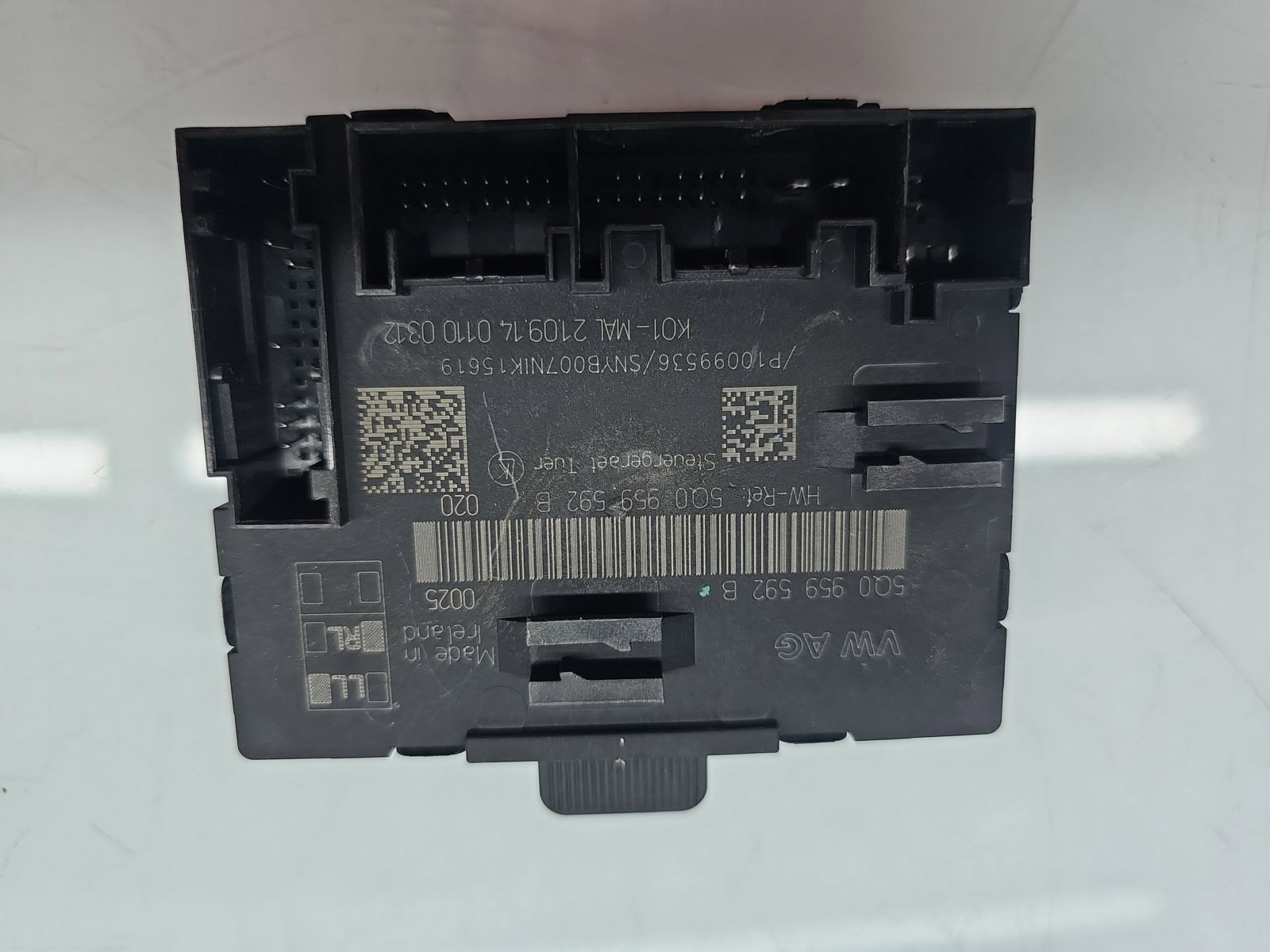 Modul confort Volkswagen Passat B8 (3G2) [Fabr 2015-prezent] 5Q0959592B - imagine 2