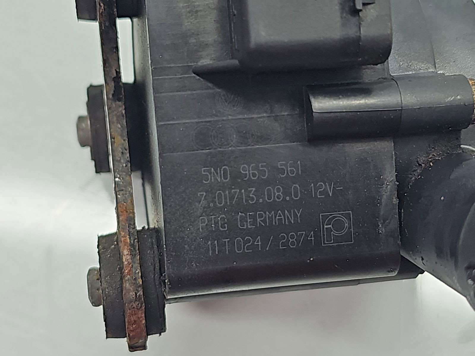 Pompa recirculare apa AUDI A3 (8P1) [Fabr 2003-2012] 5N0965561 1.6 TDI CAYC 77KW / 105CP - imagine 2