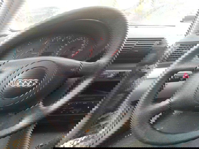 Volan OEM Audi A4 (8D2, B5) [Fabr 1994-2000] 1.9 AHH